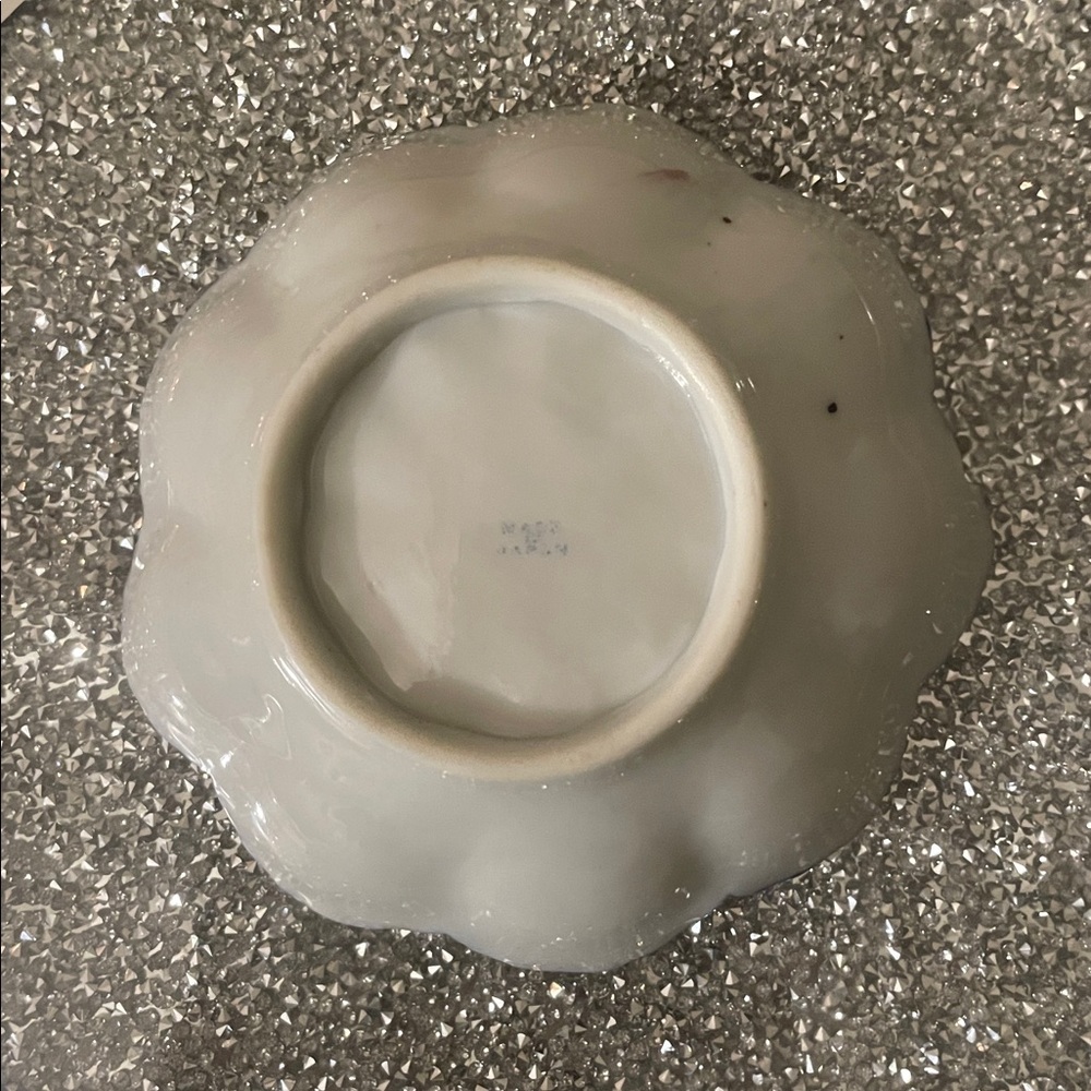 Vintage LOTUS FlowerJapanese Ceramic BOWLS(5) - Picture 9 of 12